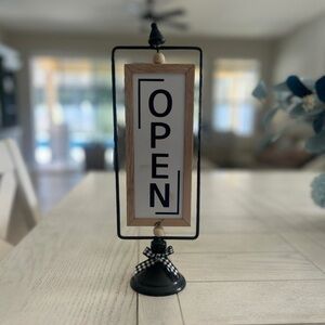 Open/Closed Handmade Kitchen Display Rotating Stand Decor